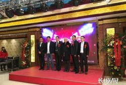 白领新闻发布会爆料,揭秘职场风云背后的真相